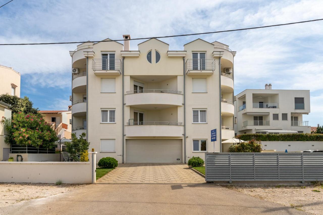 Villa Mirela Петрчане Екстер'єр фото
