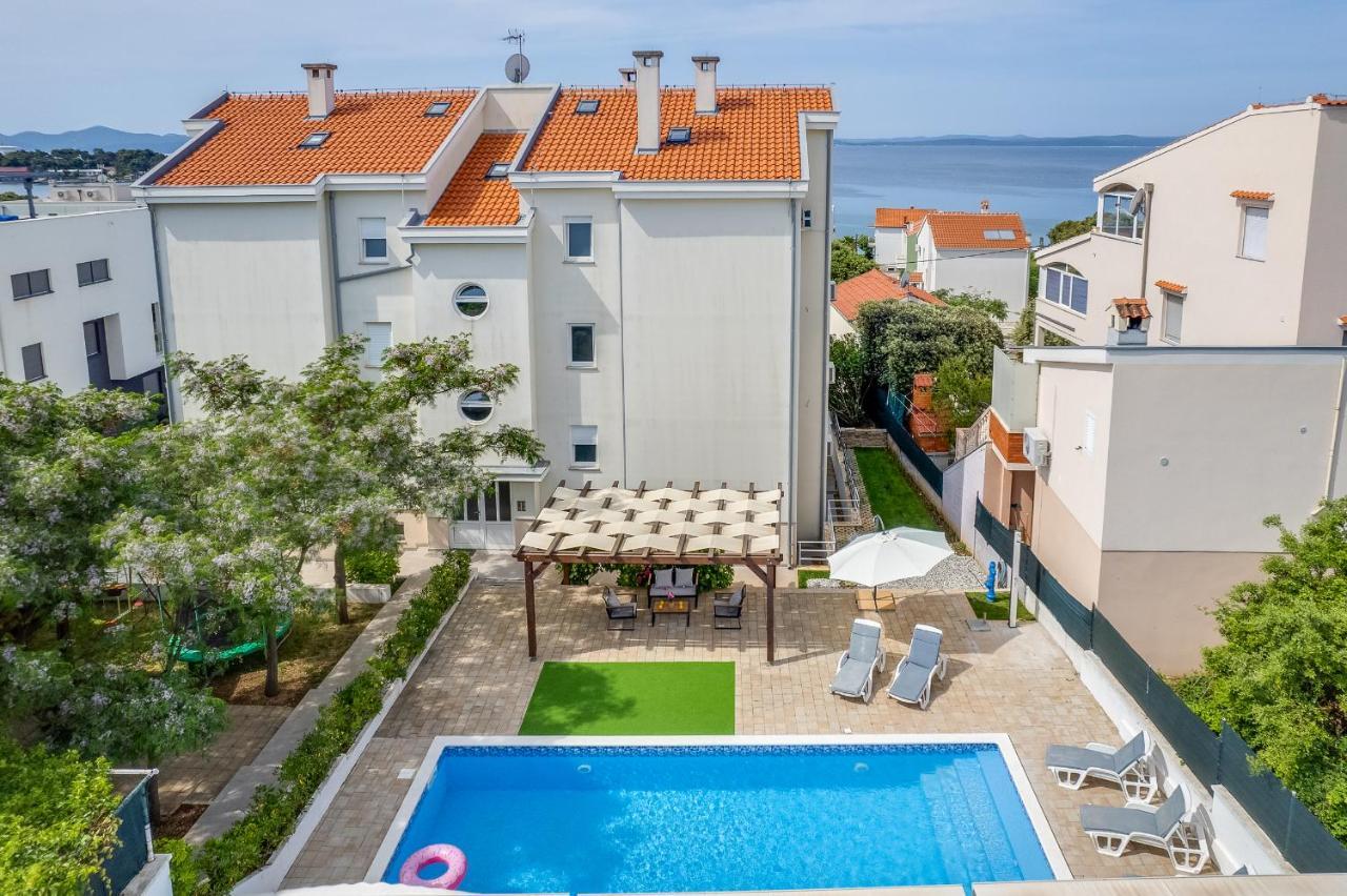 Villa Mirela Петрчане Екстер'єр фото