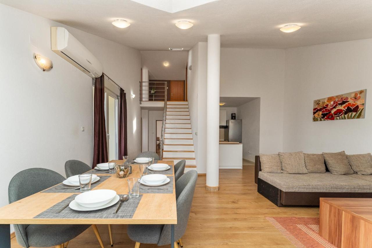 Villa Mirela Петрчане Екстер'єр фото